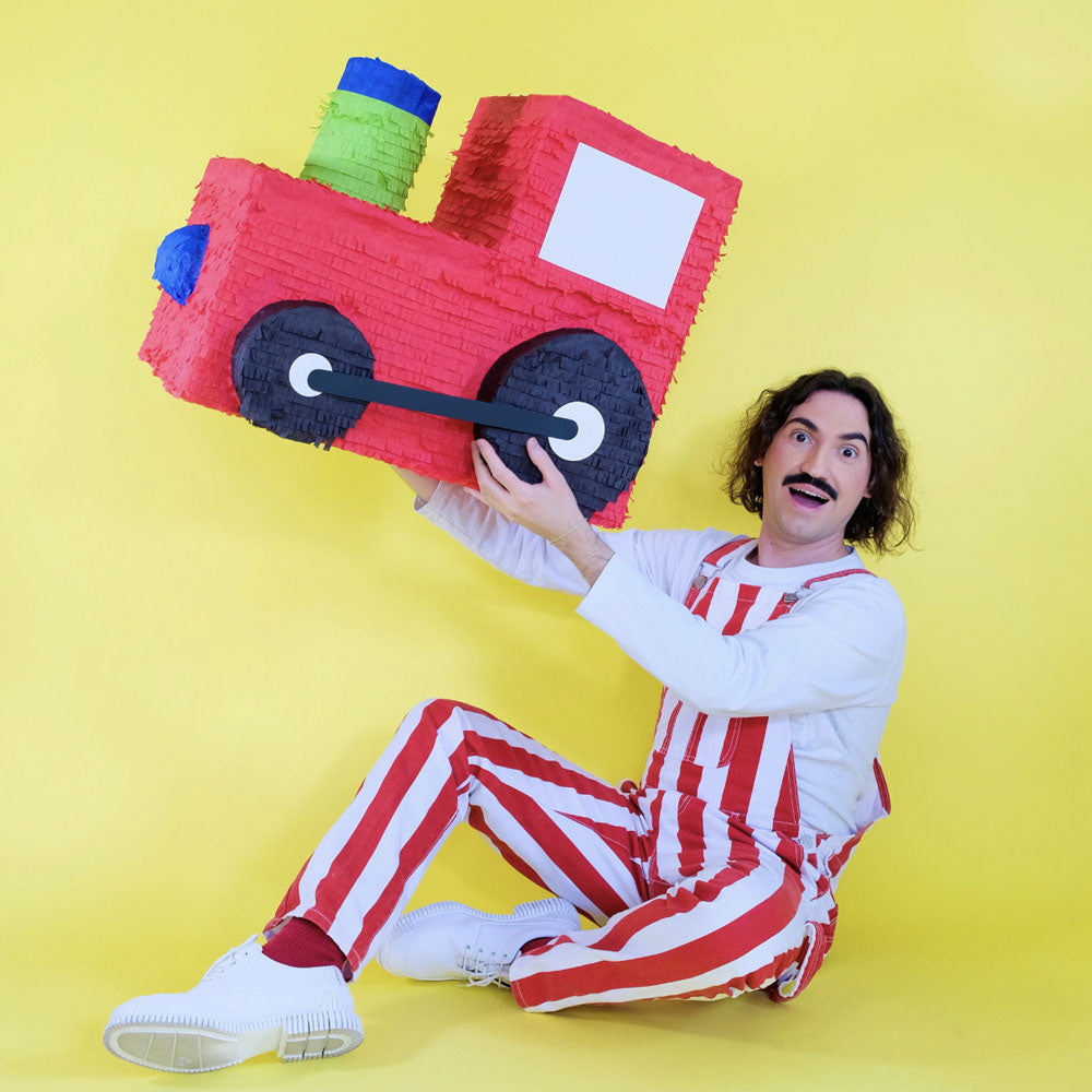 TRAIN PINATA 23 INCH WIDE