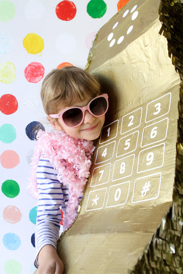 GIANT CELL PHONE PINATA